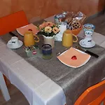 R&b Mediterraneo בית הארחה