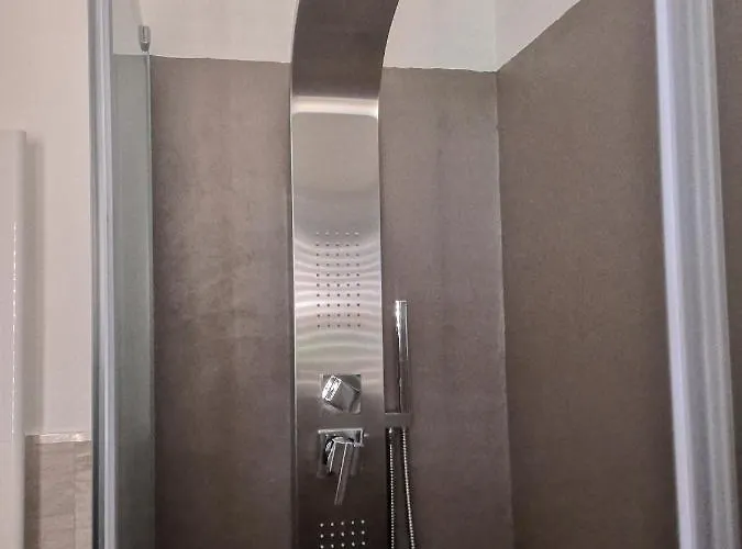 R&b Mediterraneo 3* בוסה